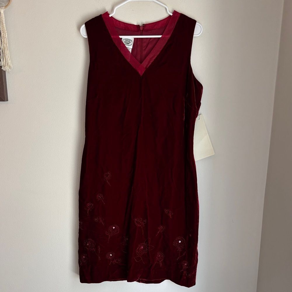Laura Ashley Vintage deadstock red velvet beaded embroidered Dress women 10 NWT